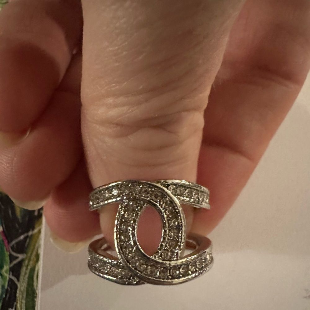 Bling Ring ❤️JUST IN ❤️Silver Crystal Ring